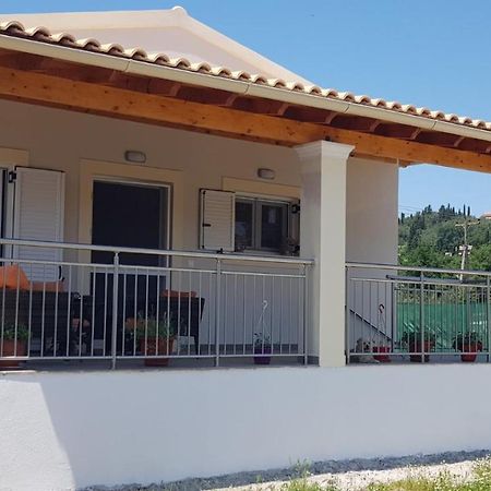 Apartament Casa Loukia Gastouri  Zewnętrze zdjęcie