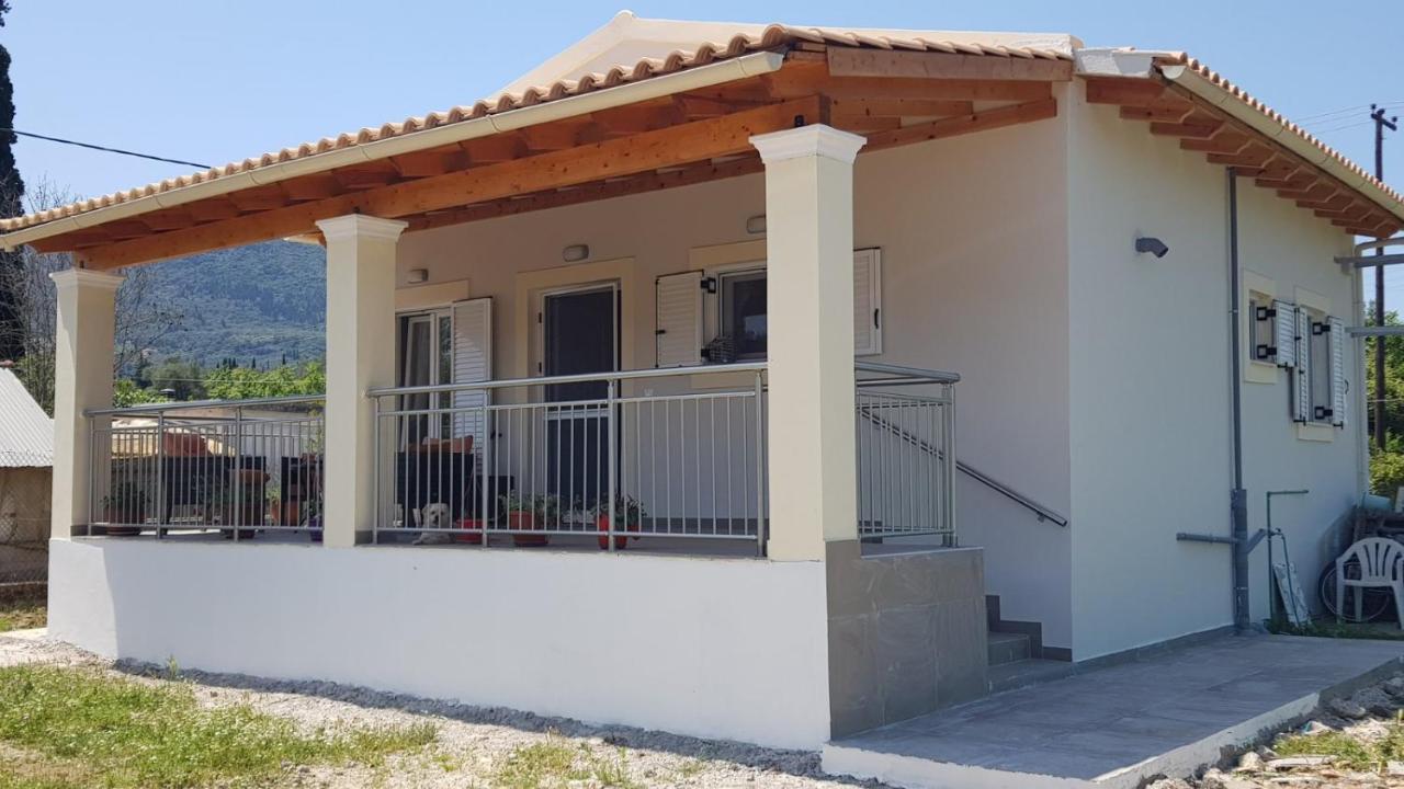 Apartament Casa Loukia Gastouri  Zewnętrze zdjęcie